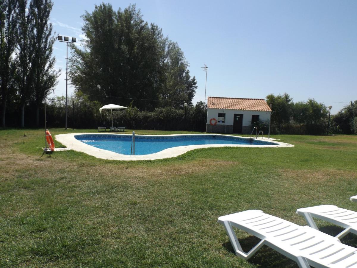 El Venero De Mostoles Constantina Ngoại thất bức ảnh